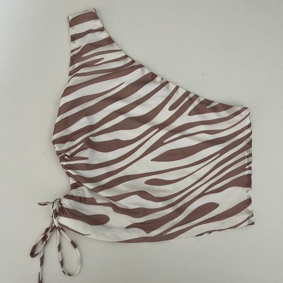 Princess Polly Christie Crop Top. Size 6. - Picture 3 of 4